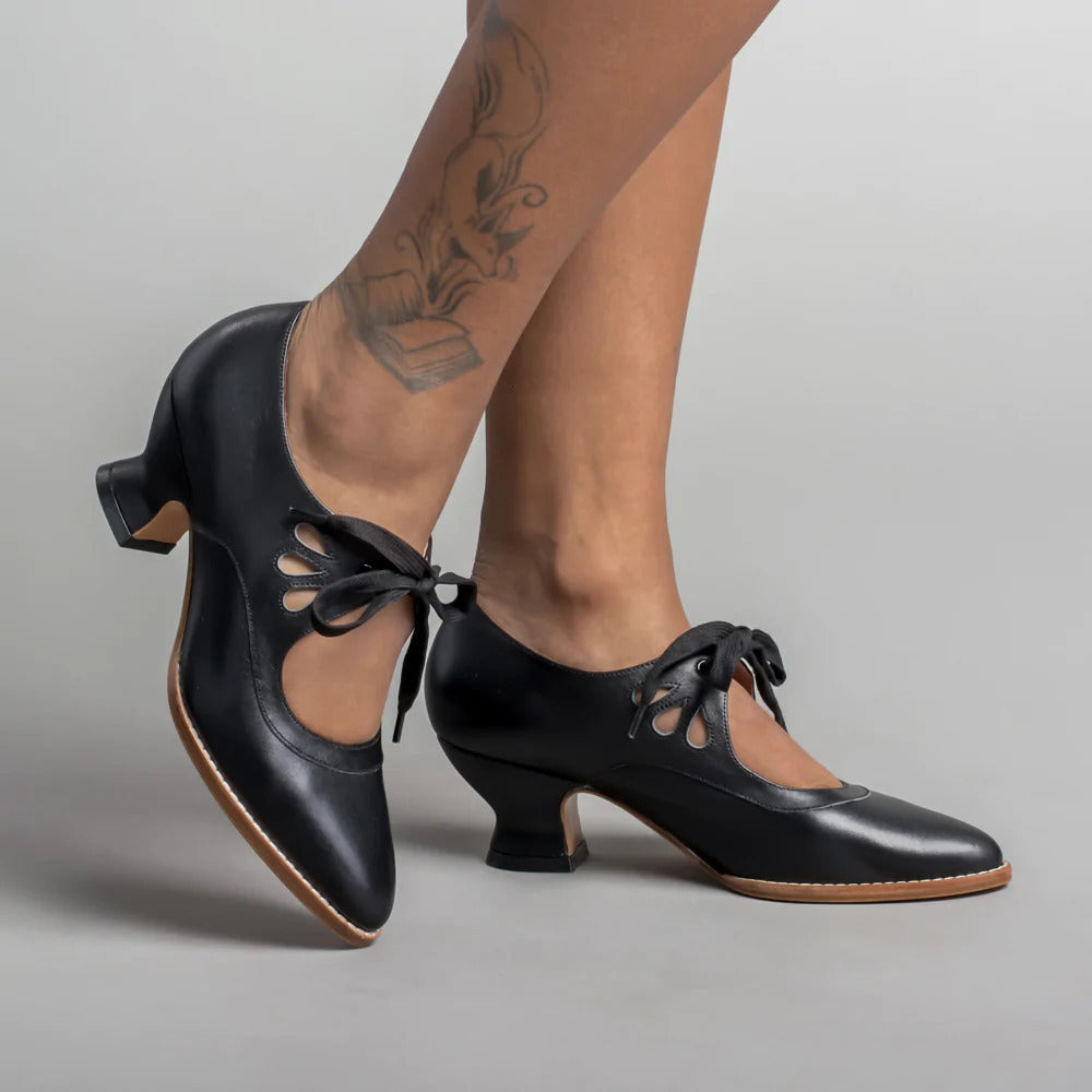 Women's Vintage Lace-Up Leather Heels